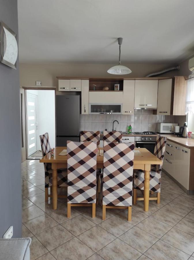 Apartman Lucia Bilice Exteriér fotografie
